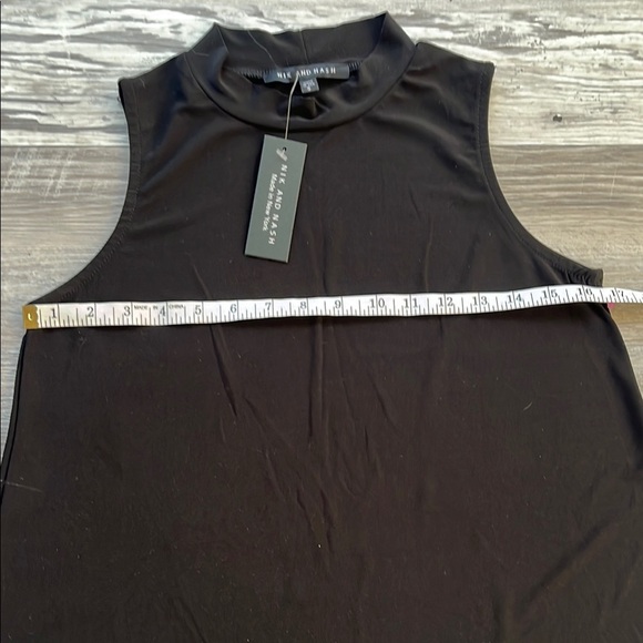 Nik and Nash Black Sleeveless Dress new with tag - Picture 4 of 5